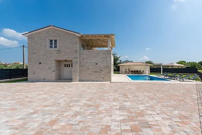 Casa vacanze a Kaštelier con piscina