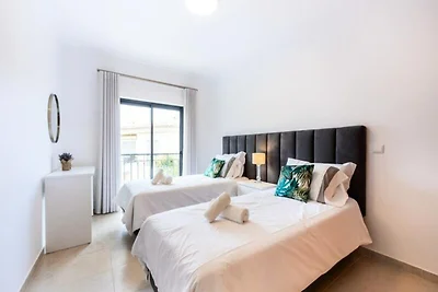 Appartamento a Lagos vicino Porto de Mos