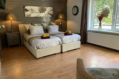 Gemütliche Villa mit Wellness-Badewanne und...