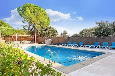 Cottage per 2 persone con giardino in comune