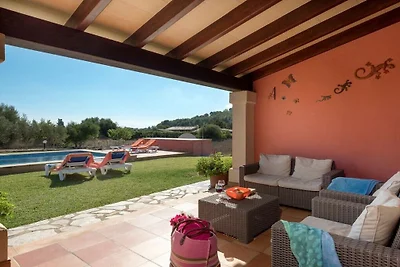 Villa in Pollensa mit Schwimmbecken