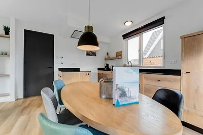 Ferienhaus auf Texel nahe Wald und Meer