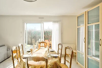 Appartamento a Plomeur vicino alla spiaggia d...