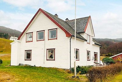 10 persoons vakantie huis in Brekke