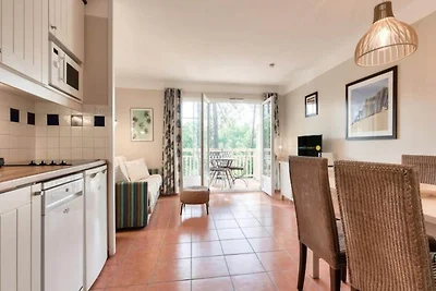 Appartement in Lacanau bij Strand & Bos