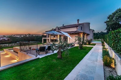 Bella casa vacanze con vasca idromassaggio