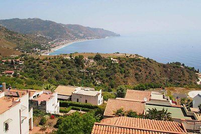 Appartement in Taormina met jacuzzi