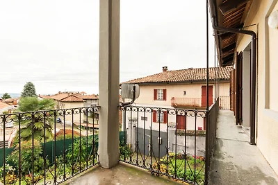 Auffallendes Ferienhaus in Albugnano mit...