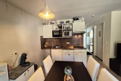 Appartamento in Francia con piscina e vista