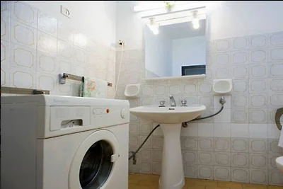 "C" bij Casa Furrer