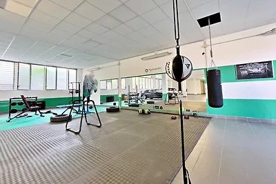 Apt. für 4 mit Fitnessraum, Bovisa Mailand