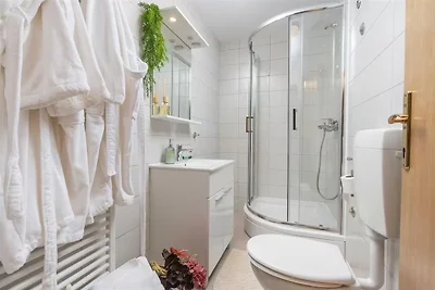 Familienvilla mit Meerblick und beheiztem...