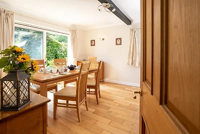 Rural retreat bungalow with garden, No...