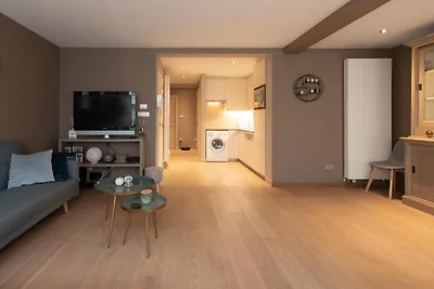 Apartment mit seitlichem Meerblick