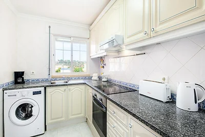 Villa in Albufeira mit Pool und Meerblick