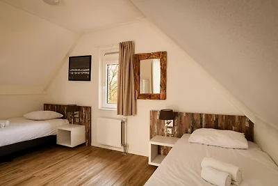 Bella villa con veranda a 4 km da Maastricht