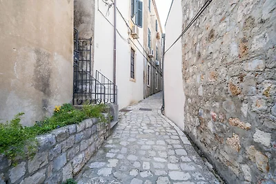 Apartment Ranieri - One Bedroom Apartment wit...