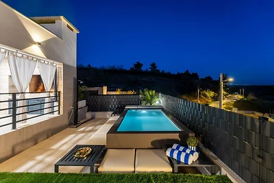 Ferienhaus in Podvrsje mit Meerblick