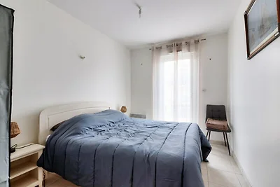 Apartment in Les Sables in der Nähe des Stran...