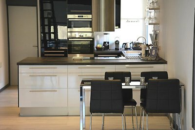 Appartement met uitzicht op het meer, sauna