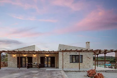 Nuova villa Melidoni con piscina