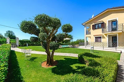 Premium-Apartment mit privatem Pool