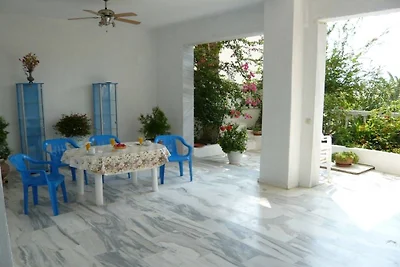 Wohnung in Sarti mit Schwimmbecken