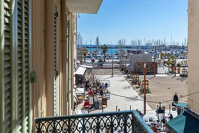 Deluxe-Schlafzimmer mit Balkon im Cannes...