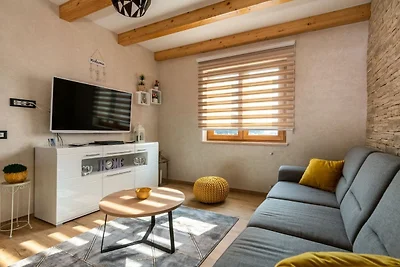 Villa con jacuzzi e terrazza panoramica