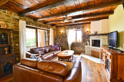 Villa mit Pool in Kaštelir für 9 Personen