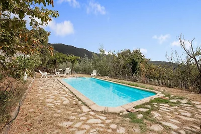 Villa rurale con piscina