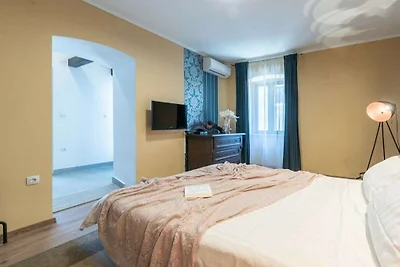 Villa con 5 camere da letto