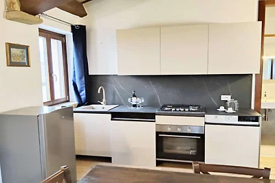 Wohnung in einem Dorf mit Swimmingpool