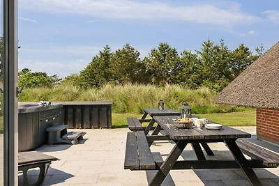 Tranquil Beach Retreat - By Traum...