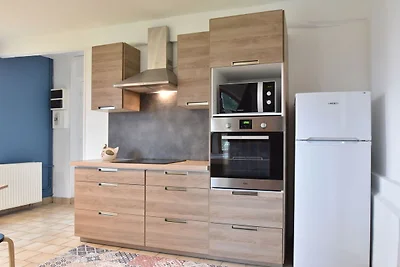 Angenehmes Ferienhaus in Asnières mit...