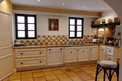 Villa in Malaucène met zwembad