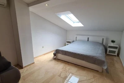 Apartment with One Bathroom