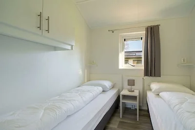 Vakantiehuis in Biddinghuizen met terras