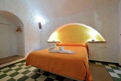 Casa nella grotta con piscina a Guadix