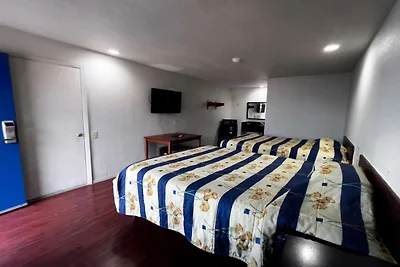 2 Queensize Bedden Niet Roken