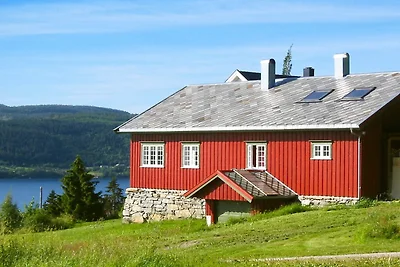 10 Personen Ferienhaus in Follafoss-By Traum