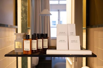 Hôtel Palais Bourbon - Chambre 12- 2P -...