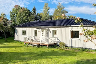 6 Personen Ferienhaus in ODENSBACKEN-By Traum