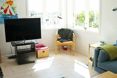 6 Personen Ferienhaus in HÄLLEVIKSSTRAND-By...