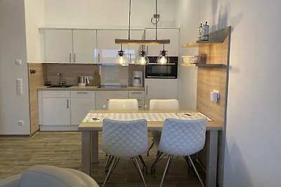 Ferienwohnung in Varel mit Schwimmbecken