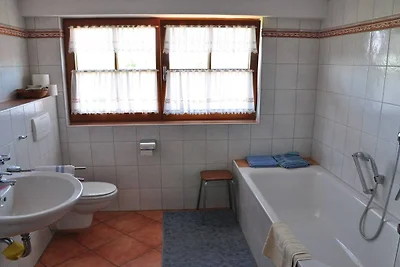 Ferienwohnung mit 2 Schlafzimmer