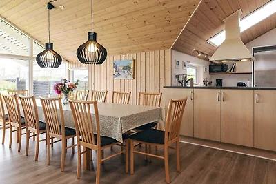 12 Personen Ferienhaus in Idestrup-By Traum