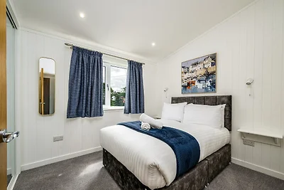 Belvilla Russel Court Hotel | Standard Triple