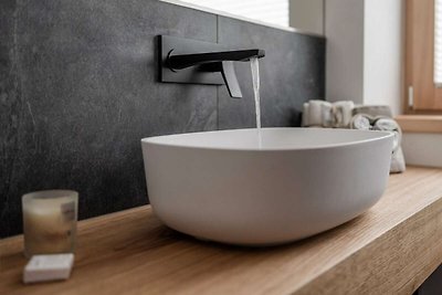 Angenehme Wohnung in Magras di Malè mit Spa