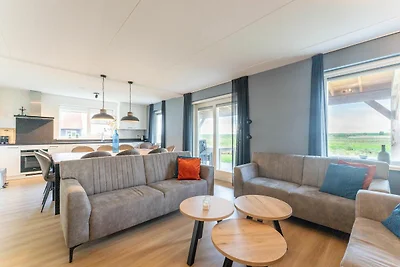 Geräumiges Ferienhaus mit Sauna